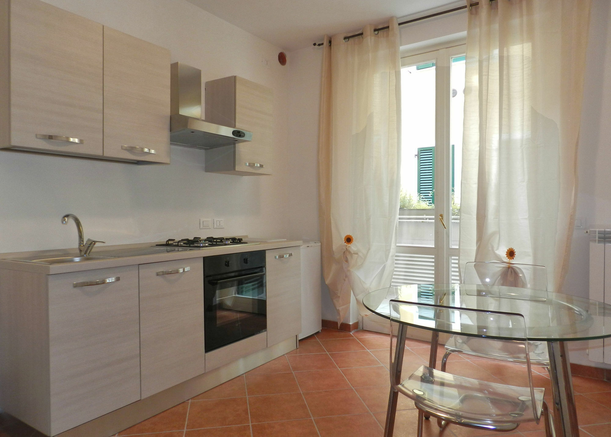 Al Borgo Aparthotel Sarzana Bagian luar foto